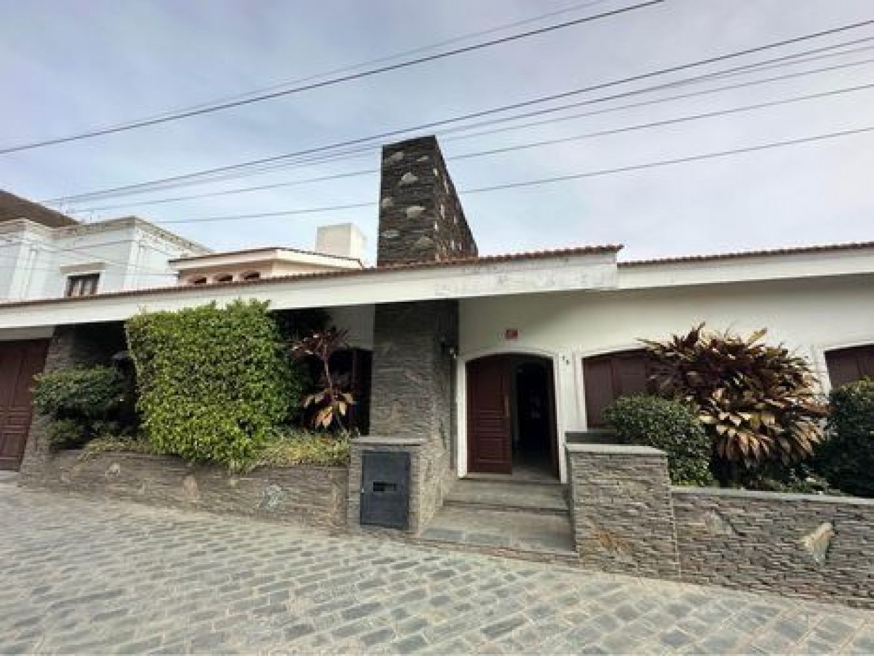 Foto Casa en Alquiler en Salta, Salta - U$D 2.000 - pix1071851217 - BienesOnLine