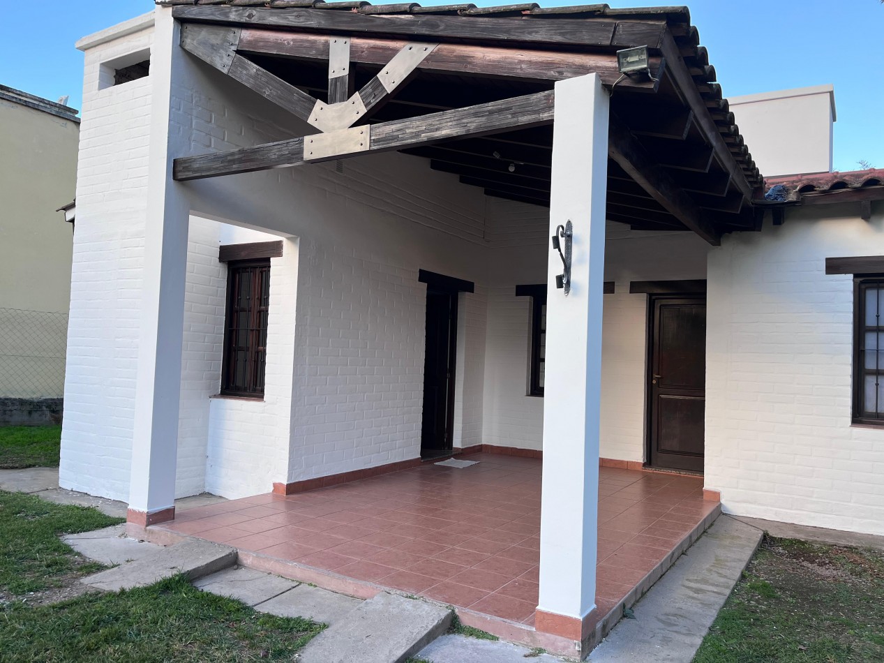 VENTA OPORTUNIDAD CASA EN SAN LORENZO