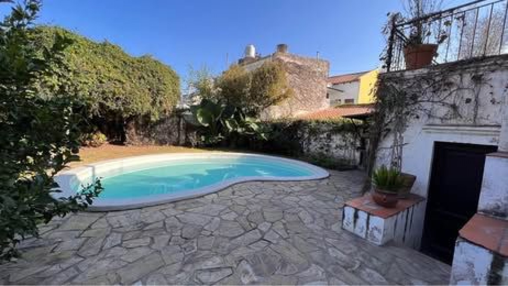 ALQUILER HERMOSA CASA VIVIENDA O COMERCIAL
