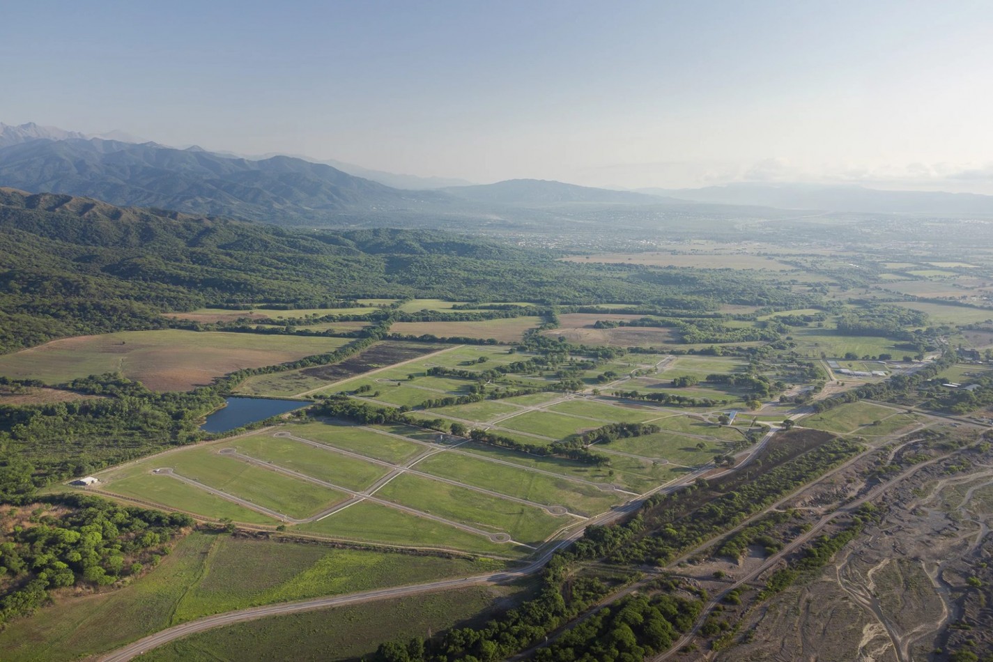 espectacular Lote en la Arbolada 