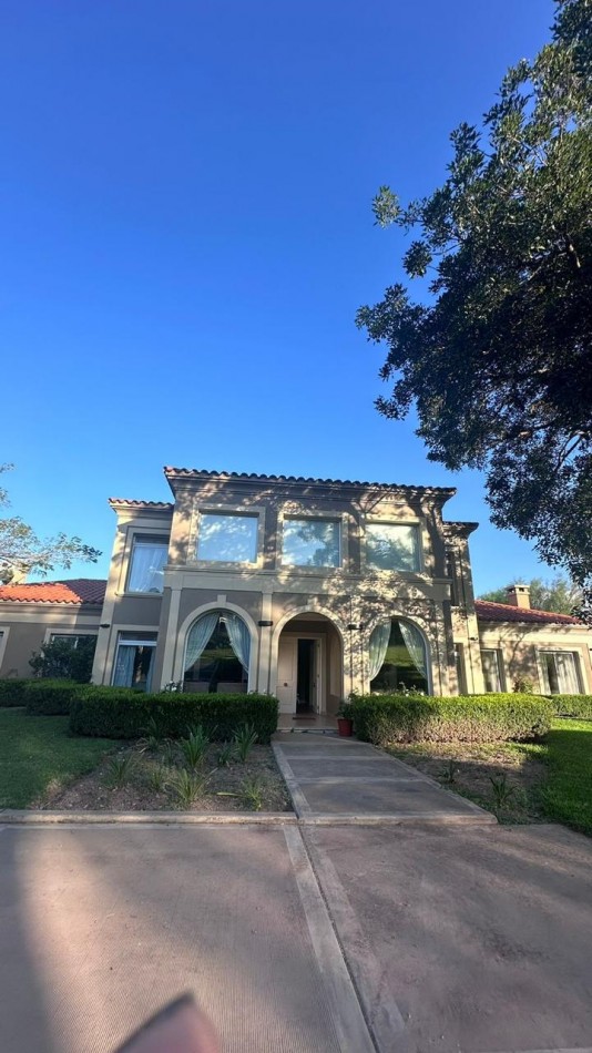 EXCLUSIVA CASA EN ALQUILER AMOBLADA ZONA NORTE
