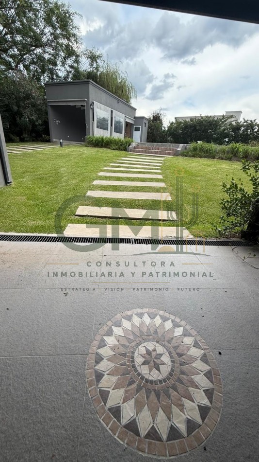  EXCLUSIVA CASA CLUB DE CAMPO EL TIPAL