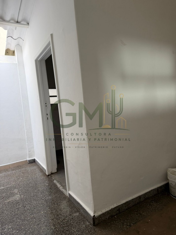 ALQUILER LOCAL COMERCIAL UBICACION PRIVILEGIADA