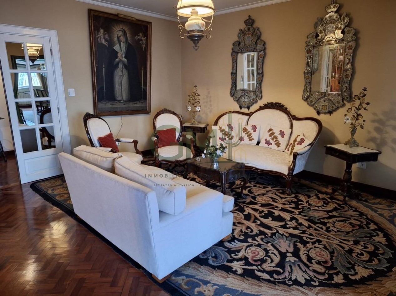 EXCLUSIVO PISO CON TERRAZA ZONA RESIDENCIAL 