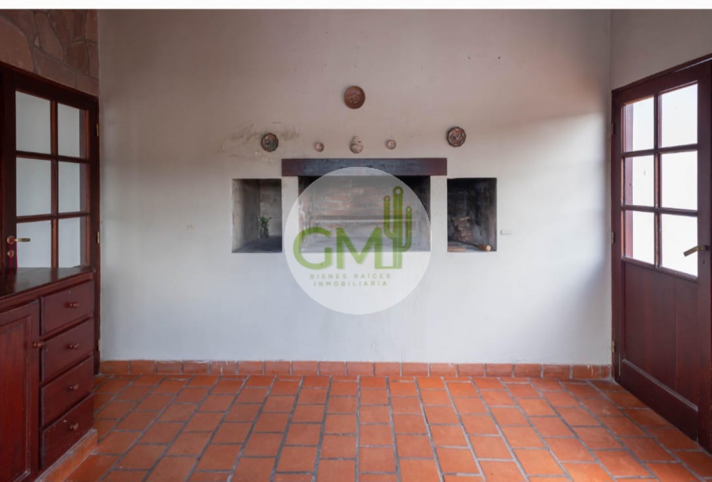 VENTA OPORTUNIDAD CASA TRES PLANTAS 