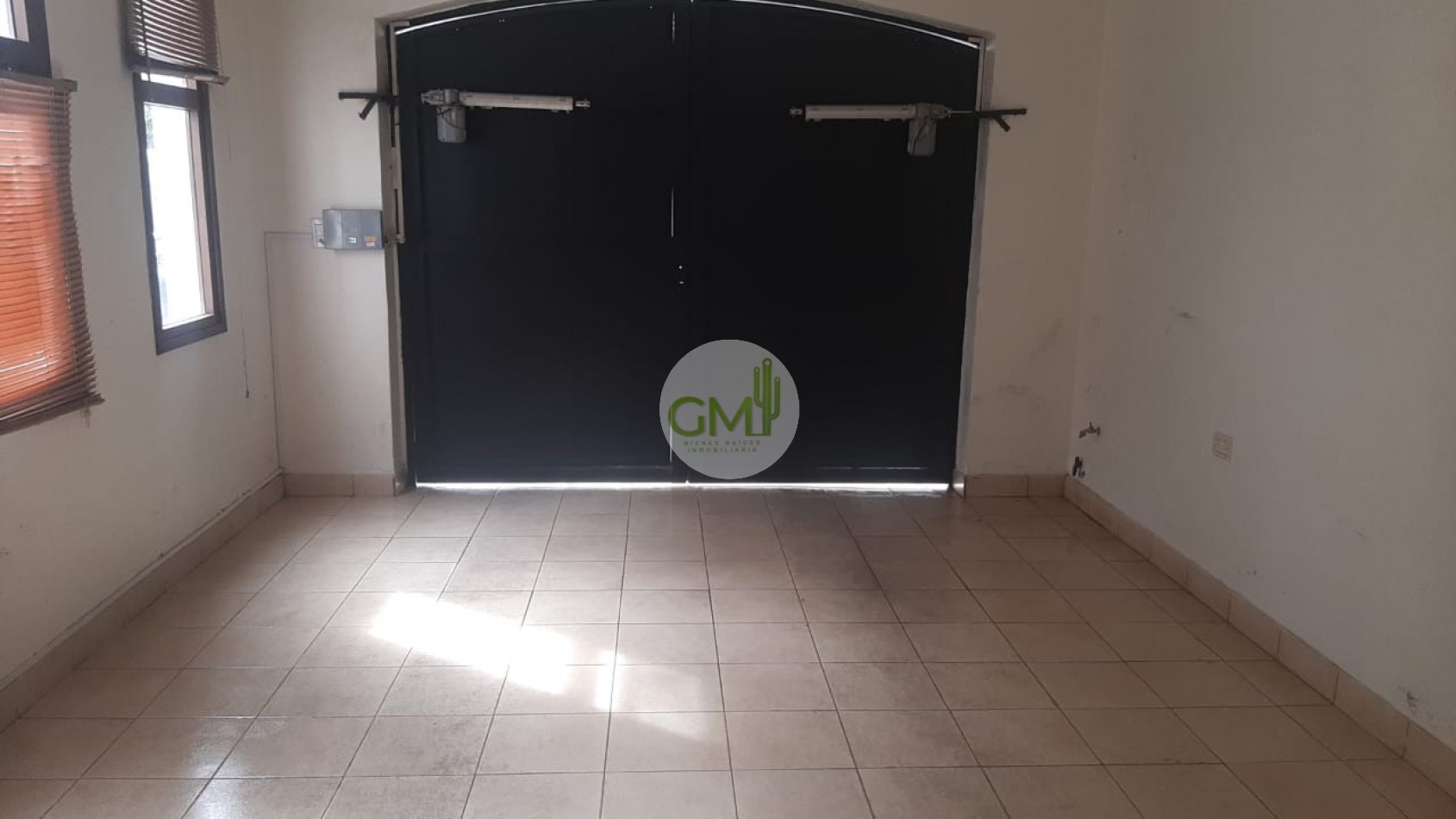 MAGNIFICA PROPIEDAD EN EL CORAZON DE GRAND BOURG