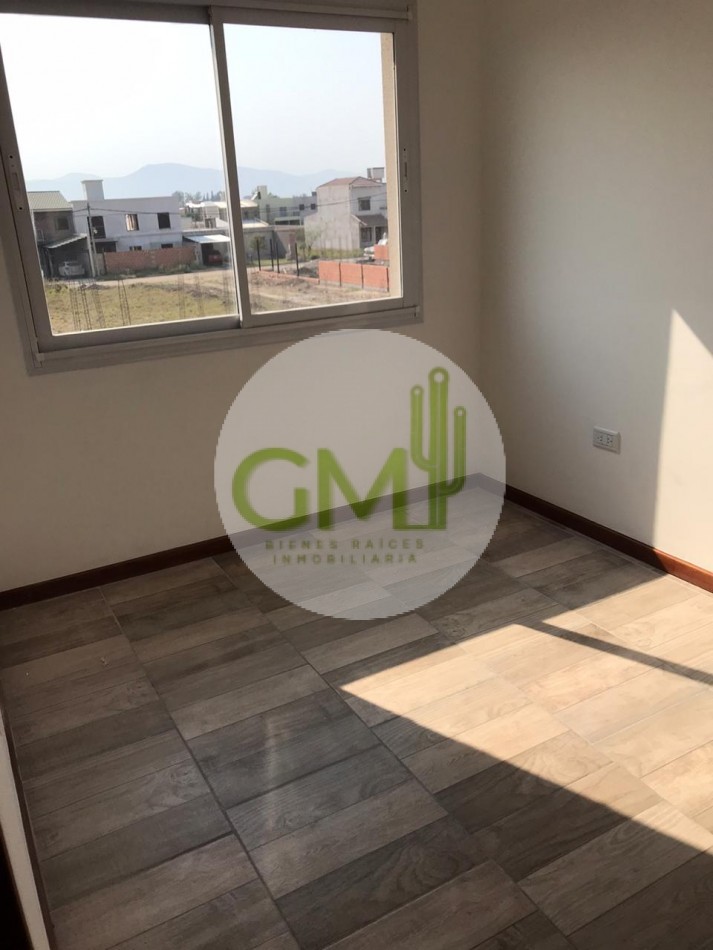 VENTA DUPLEX  IMPECABLE OPORTUNIDAD