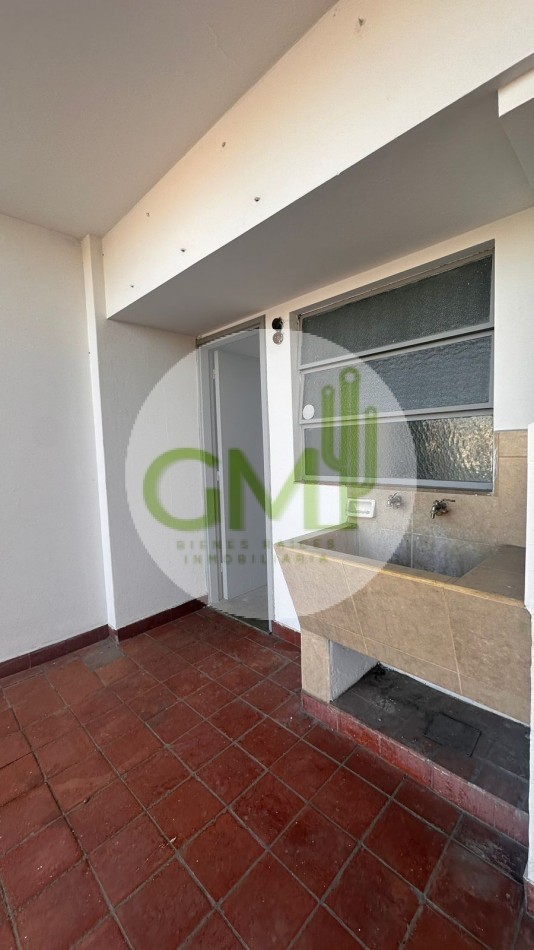 VENTA OPORTUNIDAD DEPARTAMENTO CENTRICO