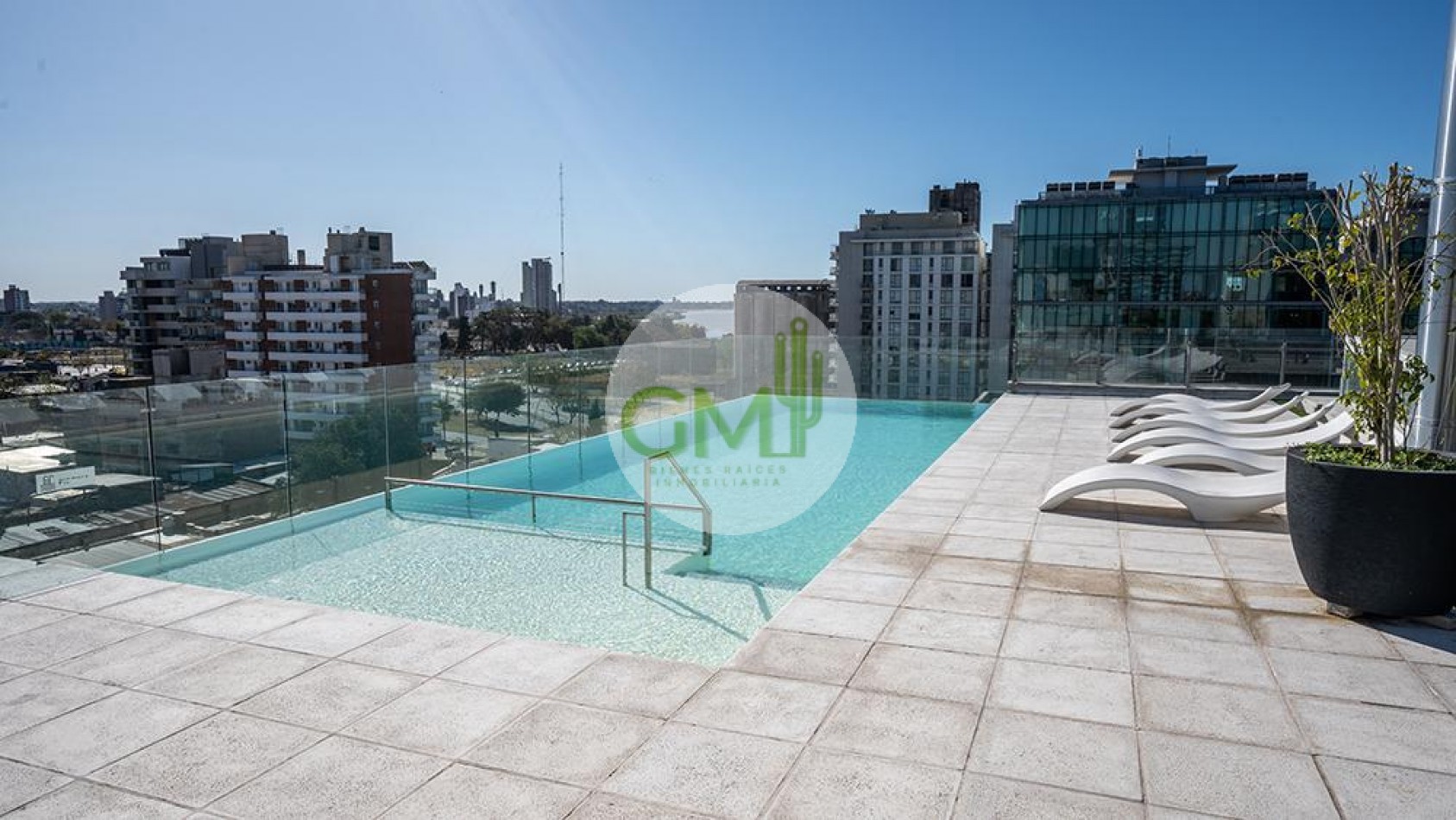 ESPECTACULAR DEPARTAMENTO CON VISTA AL RIO