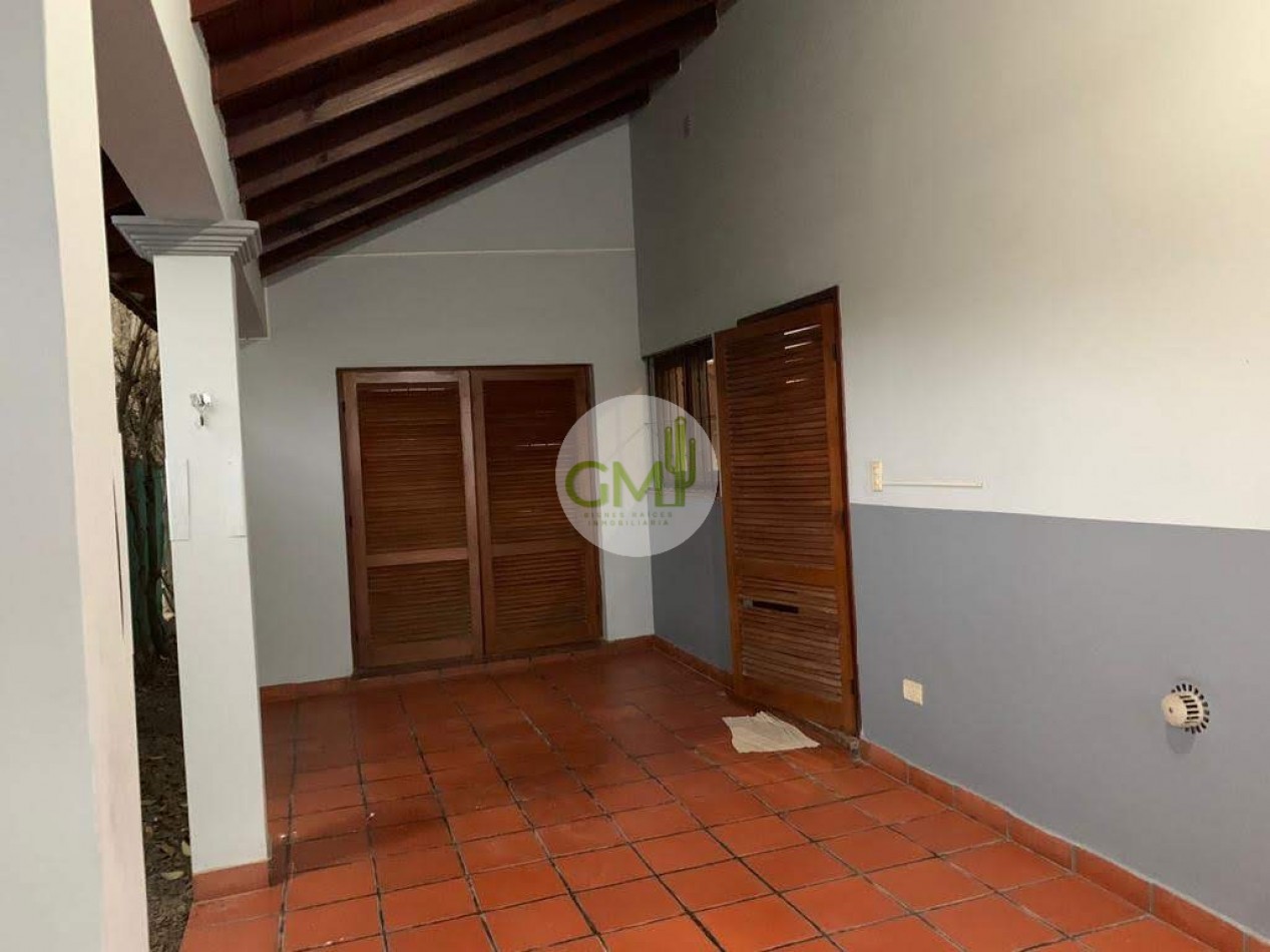 VENTA OPORTUNIDAD CASA VILLA SAN LORENZO