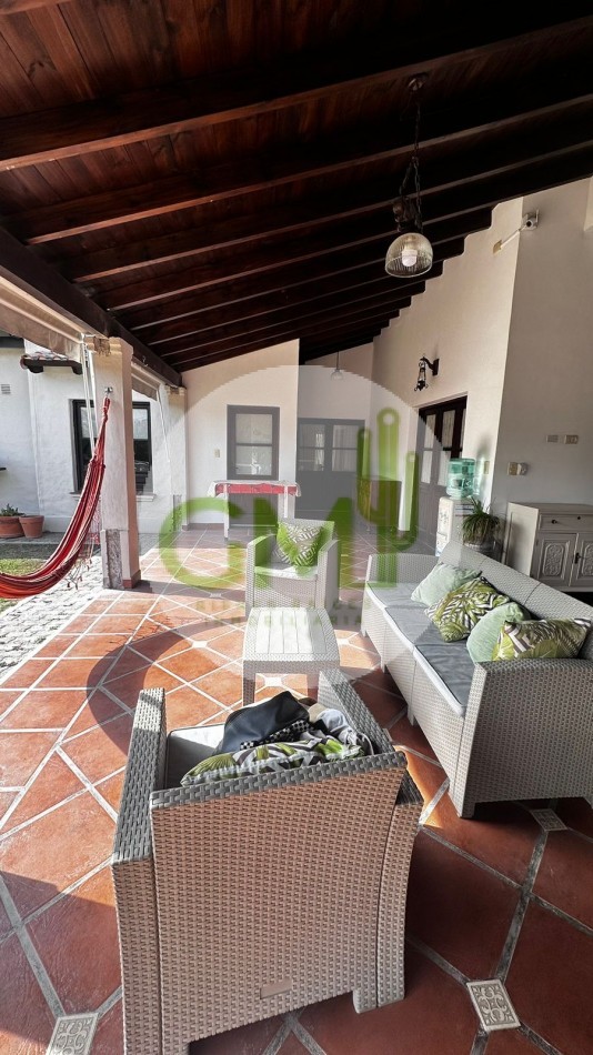 HERMOSA CASA EN VENTA EN LOS OLMOS