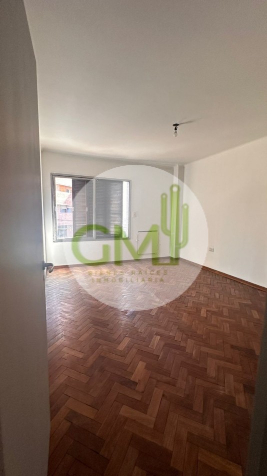 VENTA OPORTUNIDAD DEPARTAMENTO CENTRICO