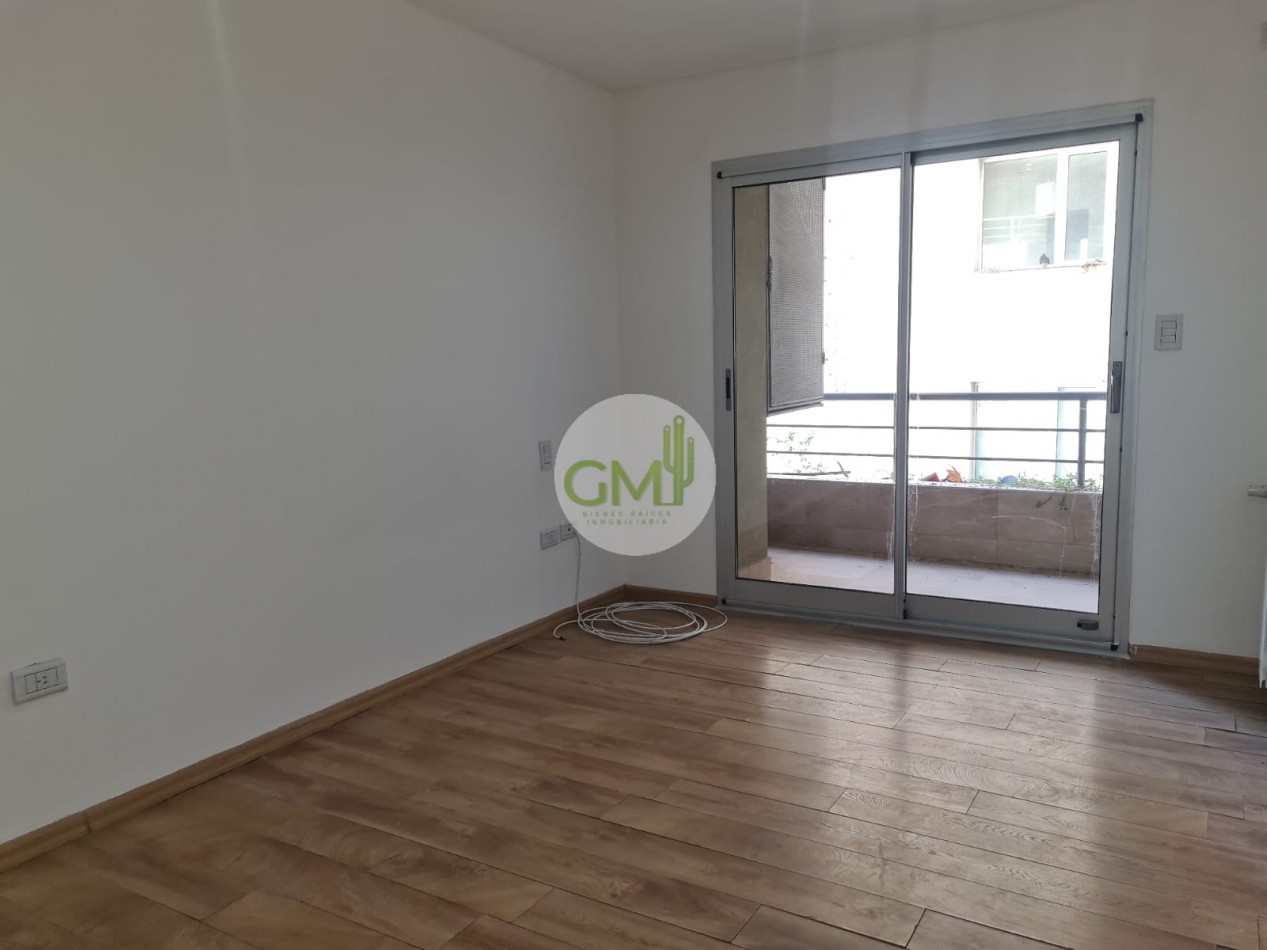 VENTA OPORTUNIDAD MONOAMBIENTE EXCELENTE UBICACION