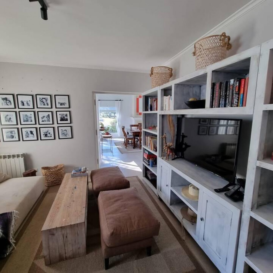 EXCLUSIVA CASA AMOBLADA ZONA NORTE BARRIO CERRADO