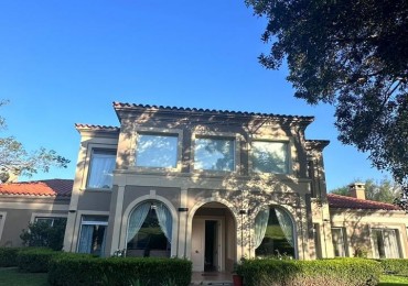 EXCLUSIVA CASA EN ALQUILER AMOBLADA ZONA NORTE