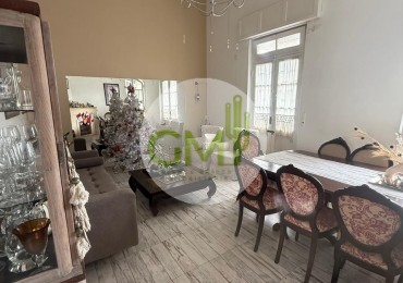 VENTA CASA TIPO PH MACROCENTRO