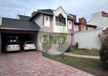 ESPECTACULAR CASA EN VENTA GRAND BOURG