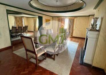 EXCLUSIVO PISO CON TERRAZA ZONA RESIDENCIAL 